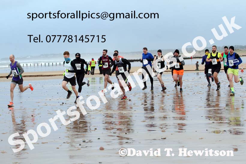The 2021 Blyth Sands Race, December 5th. Photo: David T. Hewitson/Sports for All Pics